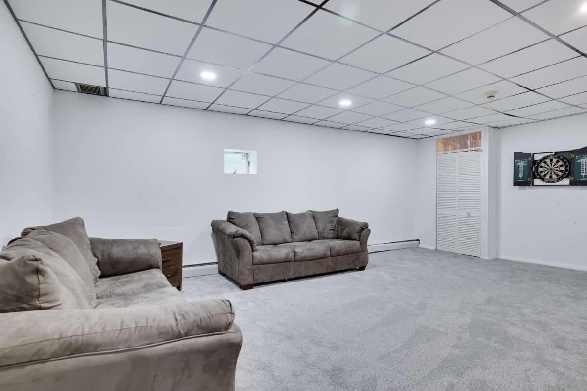 Relax In Blakeslee - Spacious 5Br Home With Bbq Екстер'єр фото