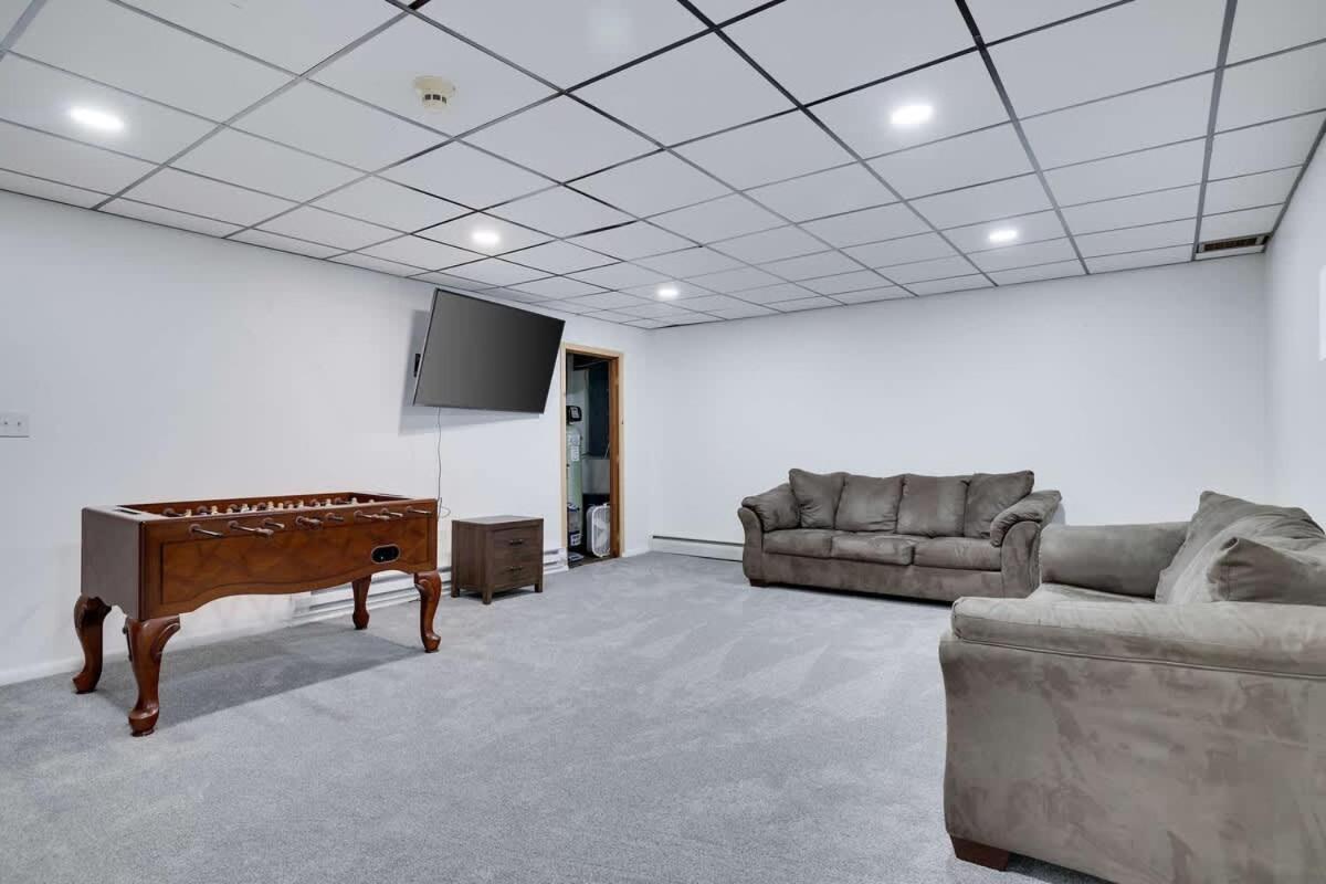 Relax In Blakeslee - Spacious 5Br Home With Bbq Екстер'єр фото