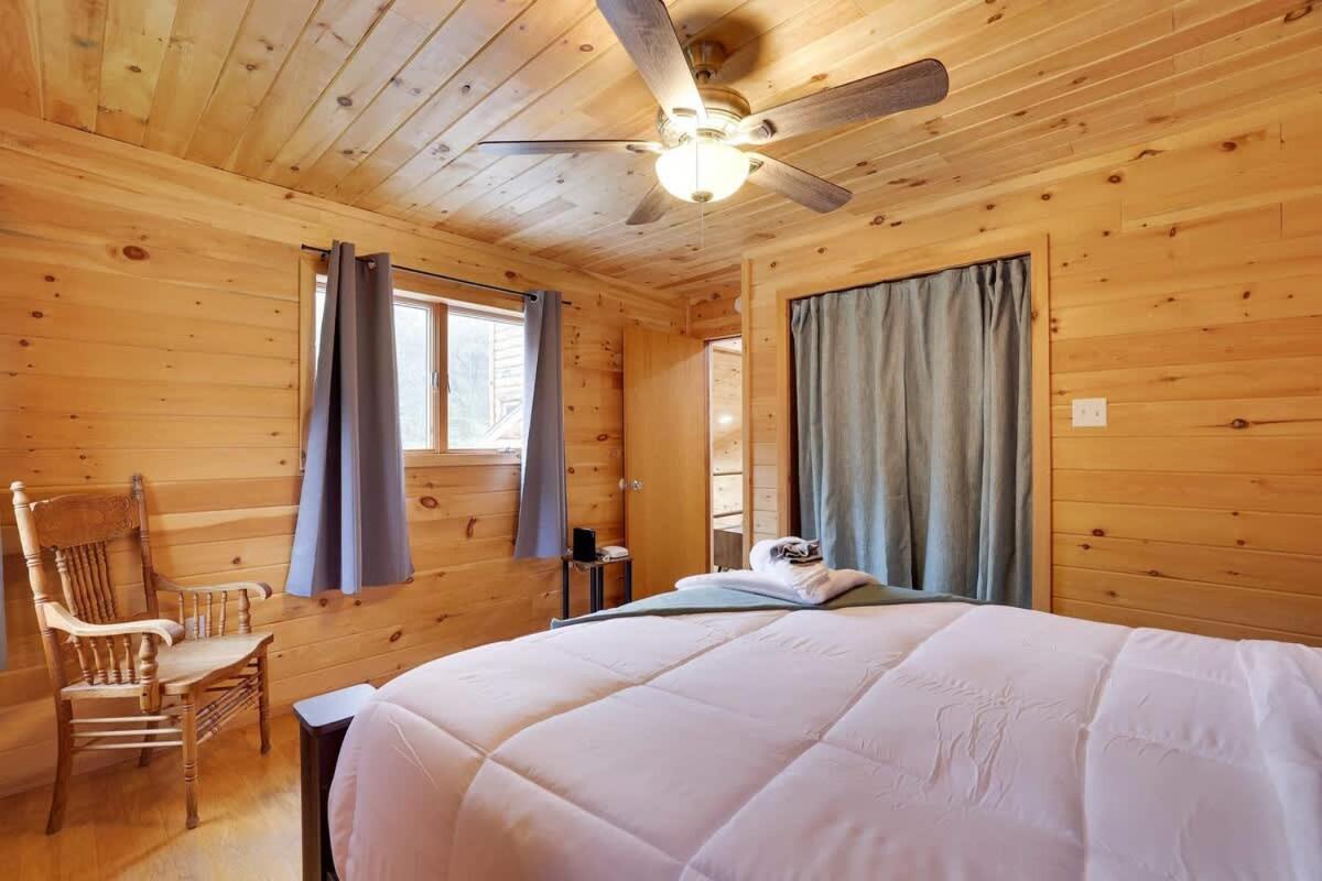 Relax In Blakeslee - Spacious 5Br Home With Bbq Екстер'єр фото