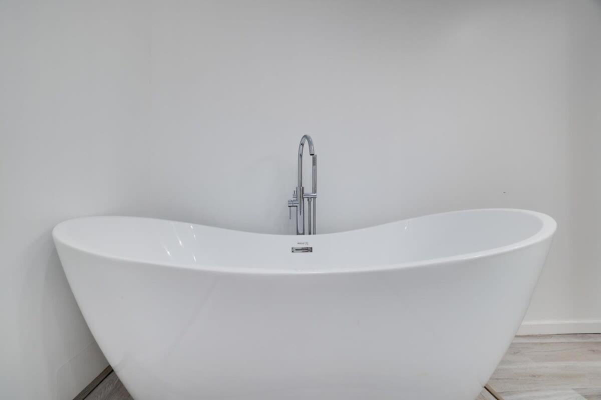 Relax In Blakeslee - Spacious 5Br Home With Bbq Екстер'єр фото
